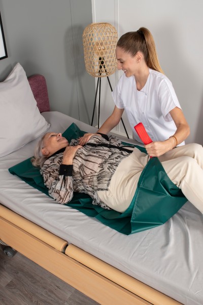 SLIDE DRAPS WITH HANDLEBARS - Bed accessories - NAUSICAA Médical