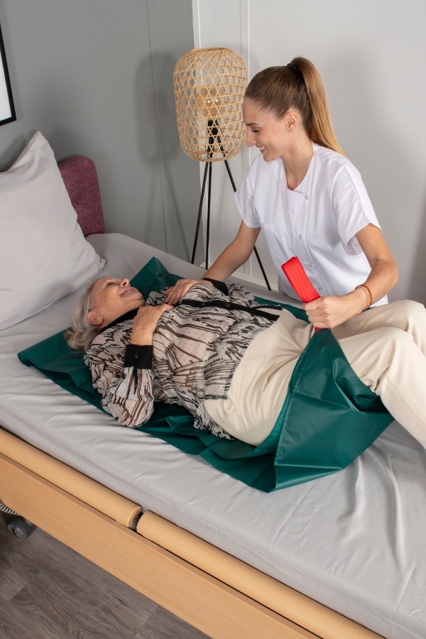 DRAG SHEETS WITH HANDLES - Bed accessories - NAUSICAA Médical